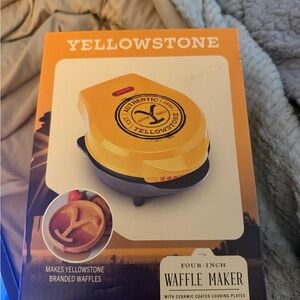 Yellowstone Waffle Maker - Yellow